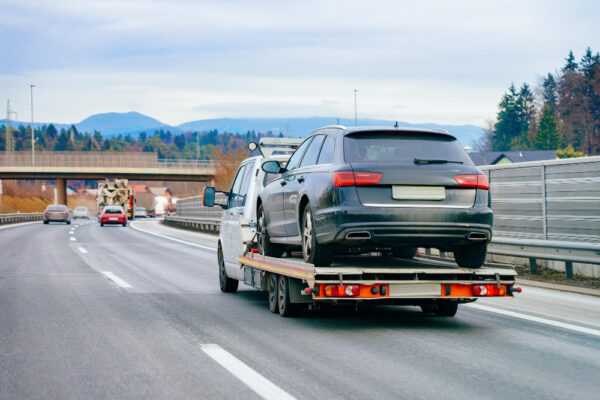 Cum alegi o firmă de tractare auto profesionistă
