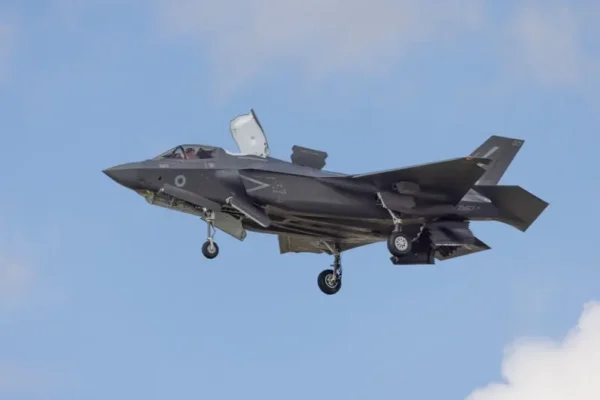 Turcia „trădează” și dă SUA sistemul antiaerian S-400 al Rusiei. În schimb, primește F-35