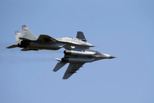 Rusia reclamă că Franța cumpără 36 de MiG-29 de la Serbia pentru Kiev. Dă la „schimb” avioane Rafale
