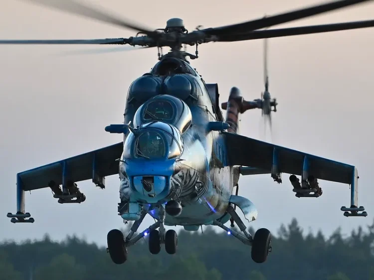 Ucraina a atacat Moscova și a distrus un elicopter de 32.000.000$. Putin, lovit la el acasă