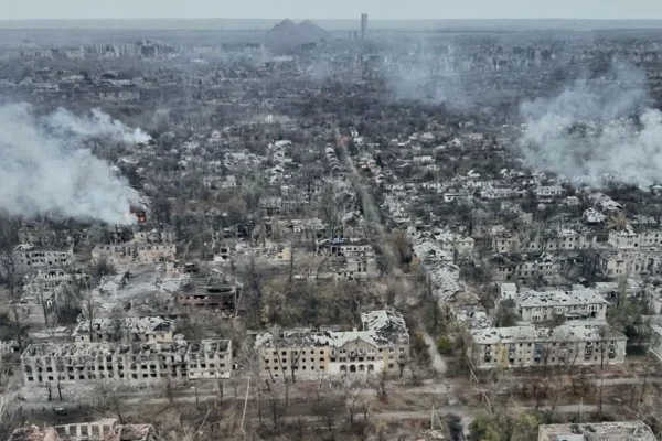 Rusia vrea să dicteze termenii păcii cu Ucraina