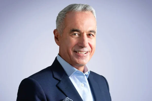 Teoria halucinantă lansată de Georgescu: România va intra în război cu Rusia, iar în SUA va fi instaurată starea de urgență