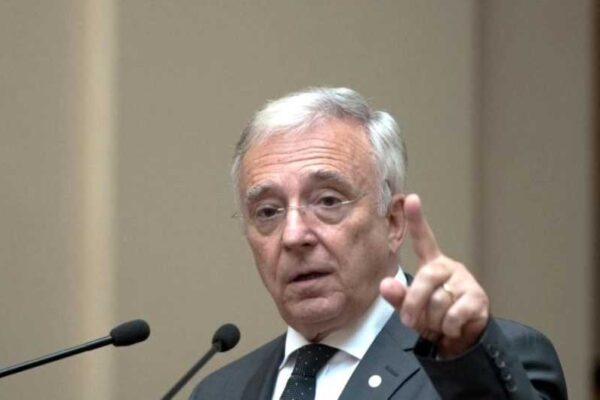 Isărescu: Rata anuală a inflației se menține în tendință generală descrescătoare