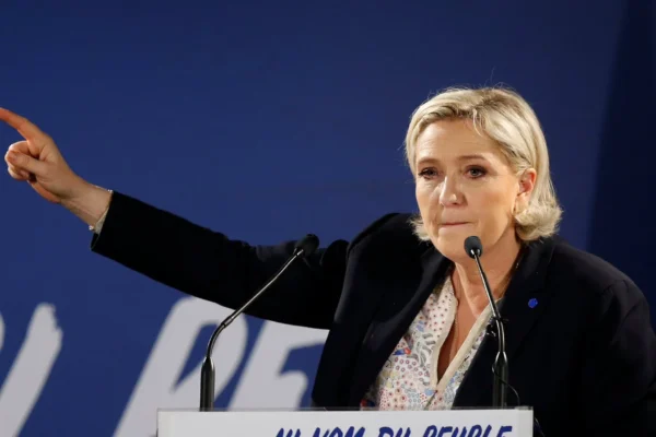 Marine Le Pen, la mâna judecătorilor. Ar putea fi înlăturată de pe scena politică
