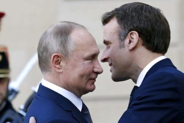 Zelenski convoacă liderii aliați la Paris