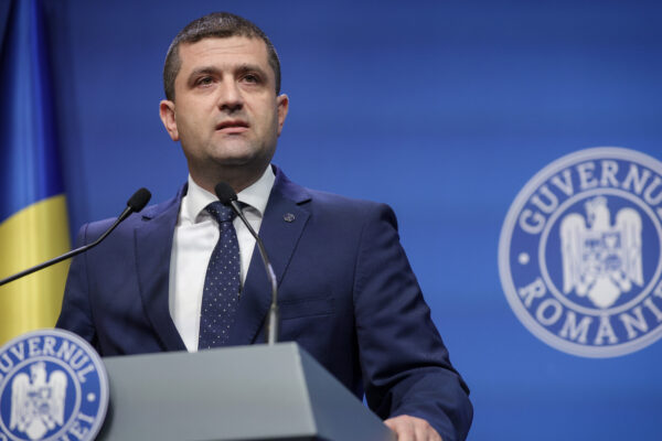 Guvernul crește vârsta de pensionare în MAI, MApN, SRI și SPP. Anunțul făcut de ministrul Apărării