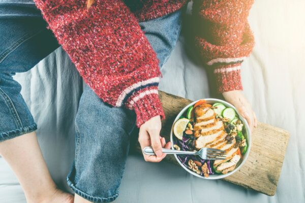 Dieta de iarnă: cum mănânci echilibrat când apar poftele pentru alimente consistente